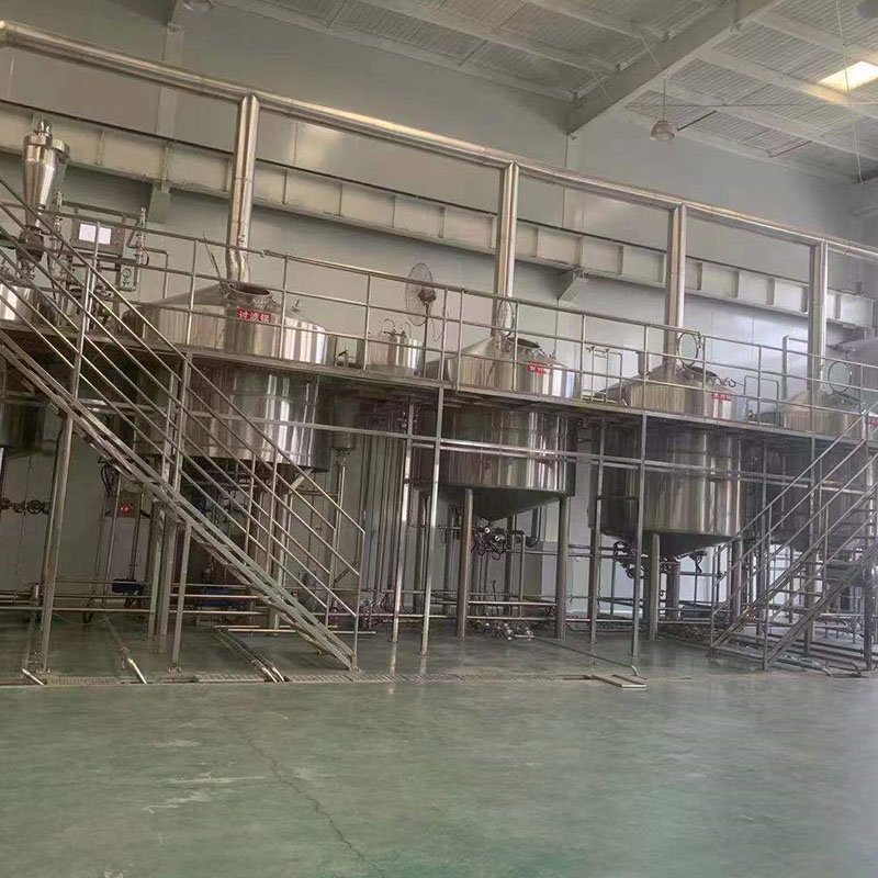 乌拉特中精酿啤酒设备